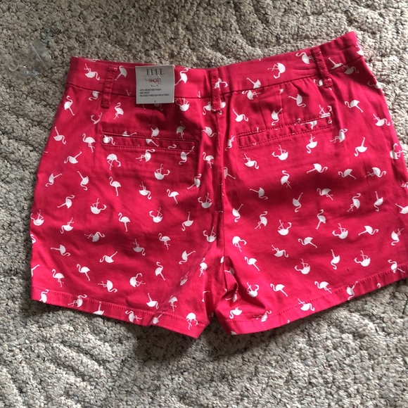 Shorts - Picture 2 of 5